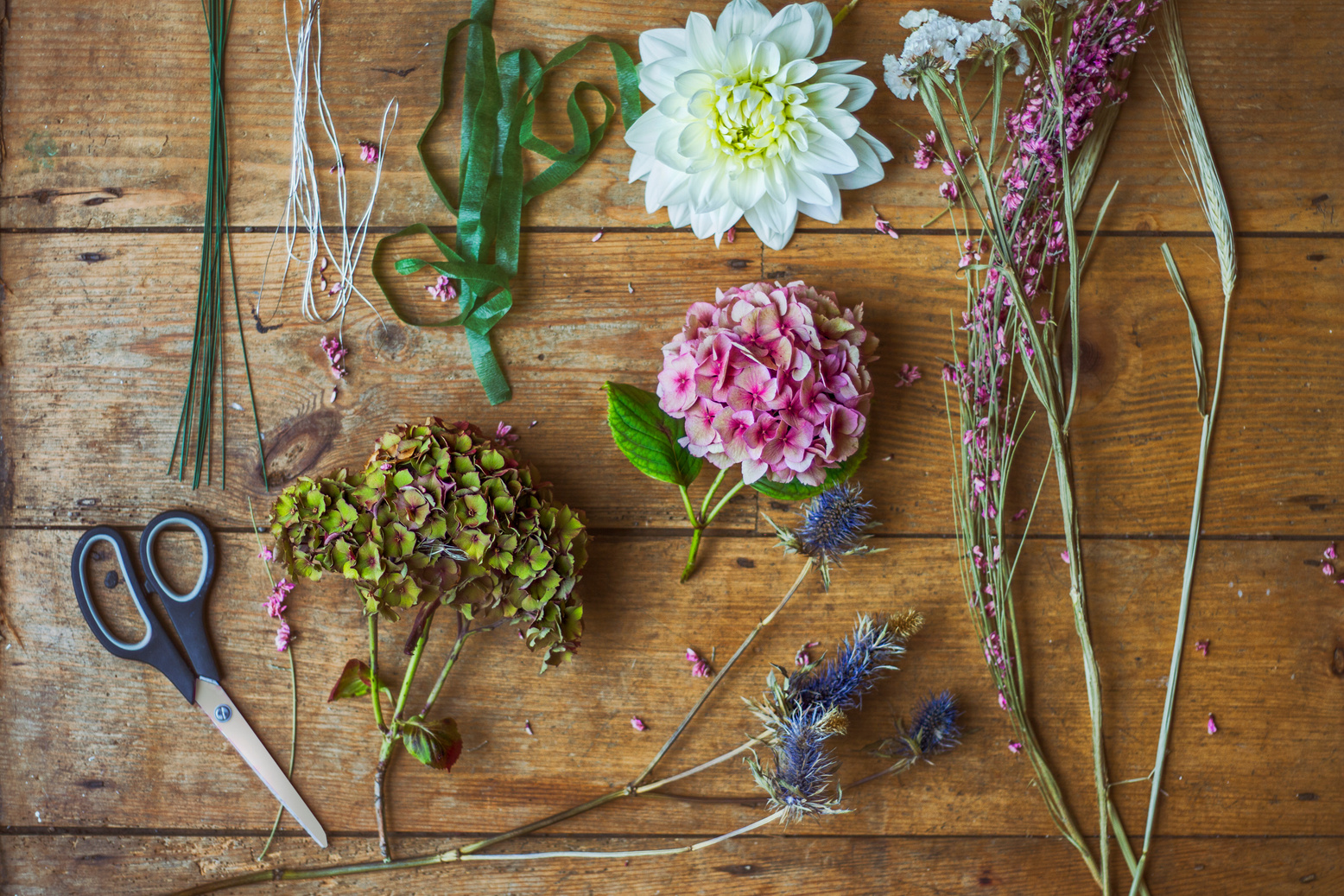 Flower arrangement class detail